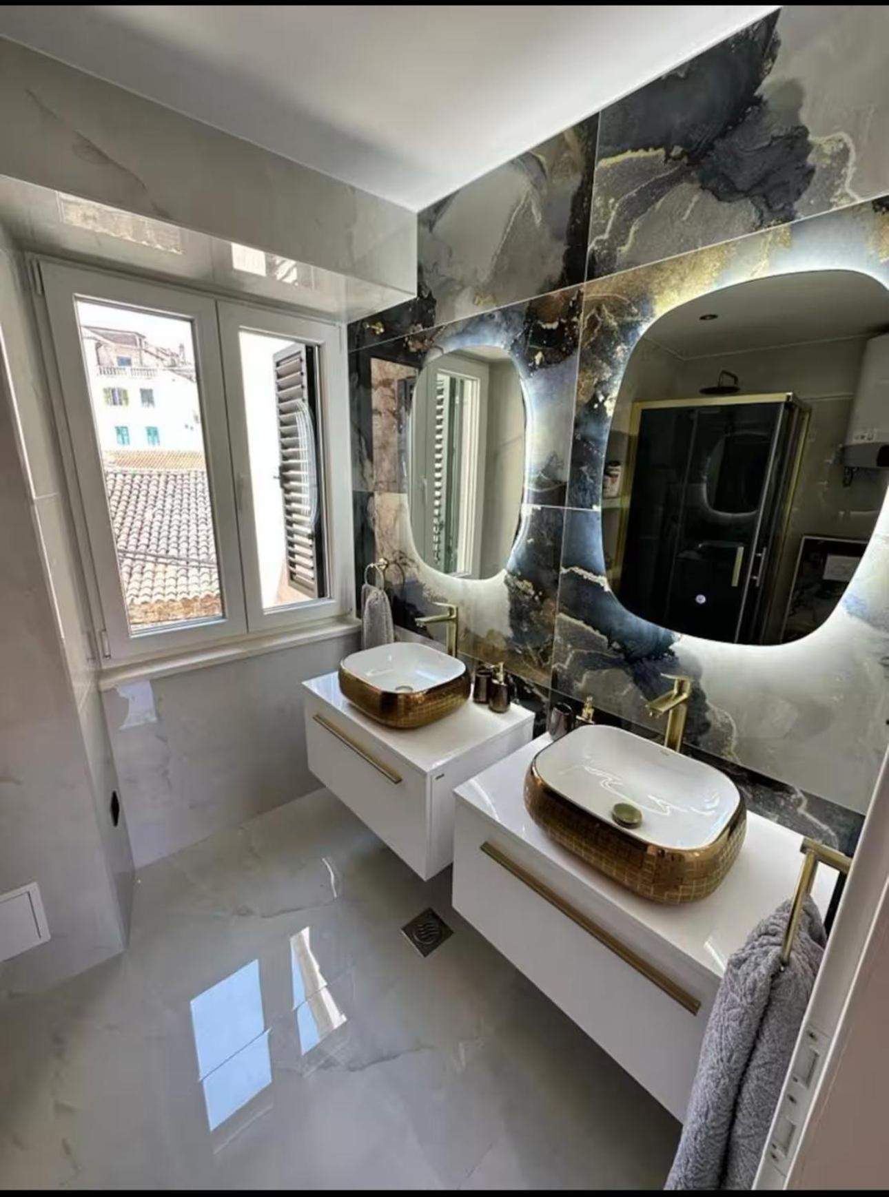 ספליט Madonna Luxury Rooms מראה חיצוני תמונה